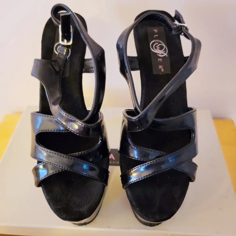 NIB RARE PLEASER PLATFORM STILETTOS - Picture 3 of 8